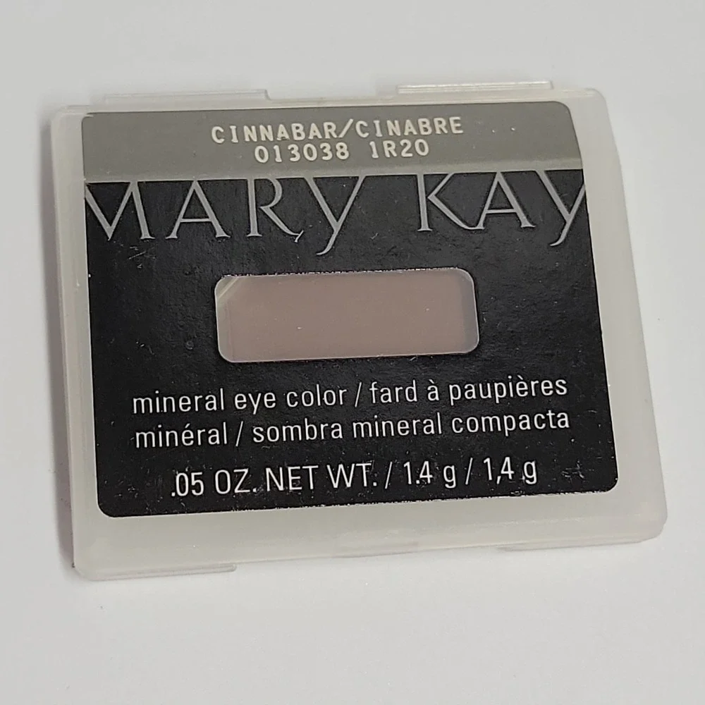 Mary Kay Mineral Eye Color Cinnabar 013038 Matte Brown Eyeshadow .05 oz New